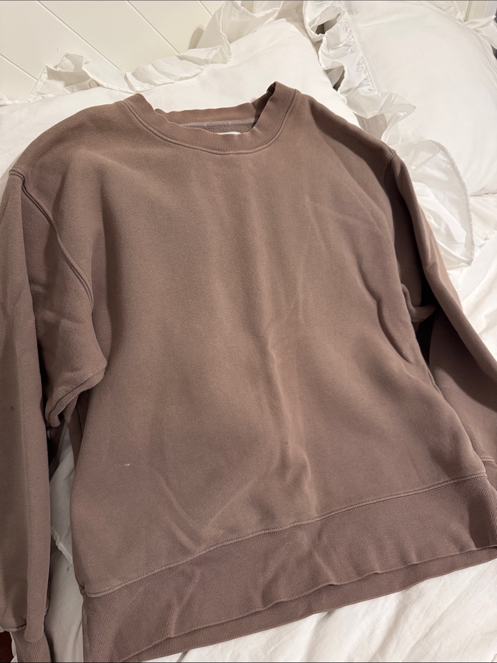 TNA Crewneck Sweater in Taupe